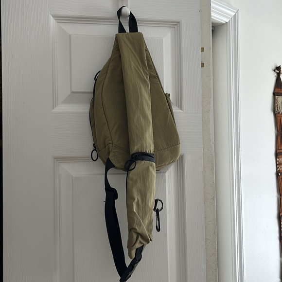 Free People Crossbody Sling bag - Picture 3 of 7